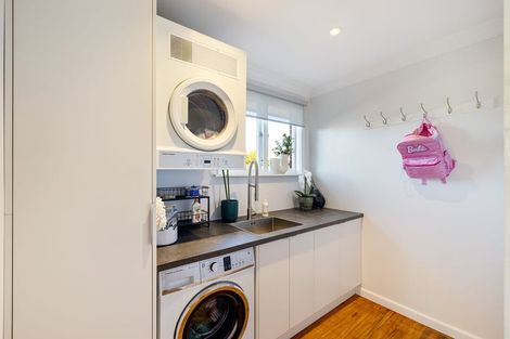 Photo of property in 241 Lake Terrace Road, Shirley, Christchurch, 8061