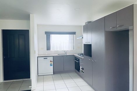 Photo of property in 17/18 Alicante Avenue, Hillpark, Auckland, 2102