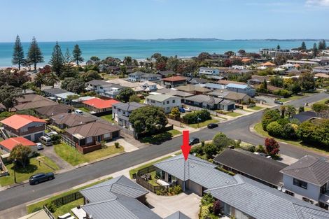 Photo of property in 28a Elizabeth Street, Orewa, 0931