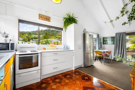 Photo of property in 265 Motutara Road, Muriwai, Waimauku, 0881