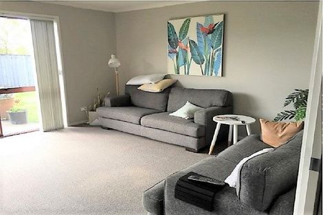 Photo of property in 29 Wiltshire Drive, Huntington, Hamilton, 3210