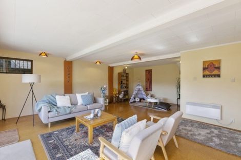 Photo of property in 7 Te Kainga Way, Khandallah, Wellington, 6035