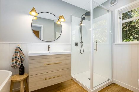 Photo of property in 35a Braithwaite Street, Karori, Wellington, 6012