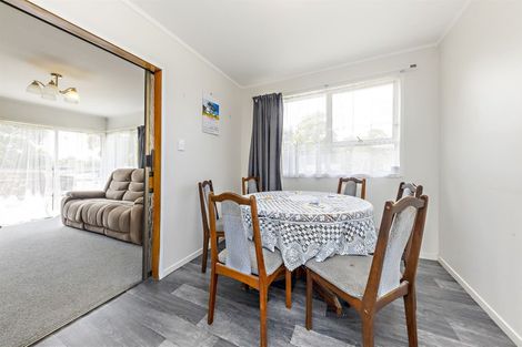 Photo of property in 32 Chantelle Place, Papatoetoe, Auckland, 2025