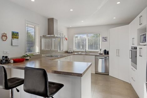 Photo of property in 28 Mcdermott Place, Halswell, Christchurch, 8025