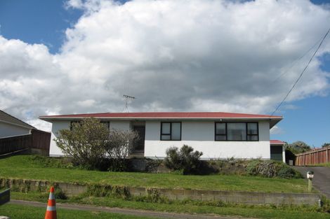 Photo of property in 88 Manuka Street, Castlecliff, Whanganui, 4501