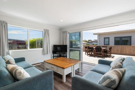 Photo of property in 14 Moet Crescent, Waihi Beach, 3611