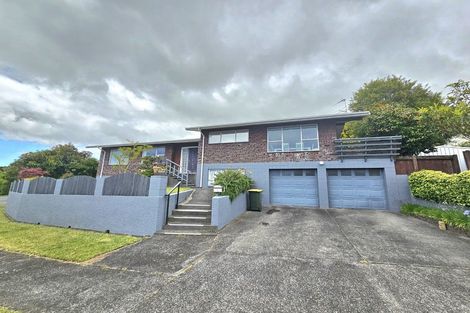 Photo of property in 5 Cargill Place, Frankleigh Park, New Plymouth, 4310