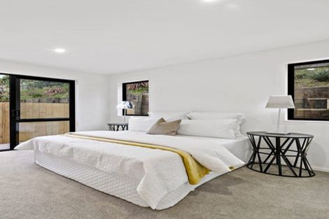 Photo of property in 11 Tawapou Close, Massey, 0614