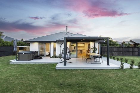 Photo of property in 9 Florin Place, Prebbleton, 7604