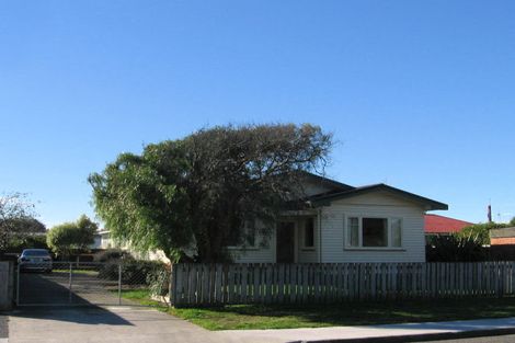 Photo of property in 38 Kirk Street, Otaki, 5512