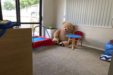 Photo of property in 16 Nandi Lane, Ranui, Auckland, 0612