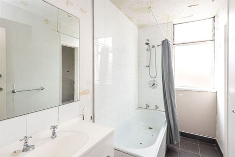 Photo of property in 258 Edgeware Road, Edgeware, Christchurch, 8013