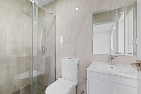 Photo of property in 60 Heybridge Street, Manurewa, Auckland, 2102