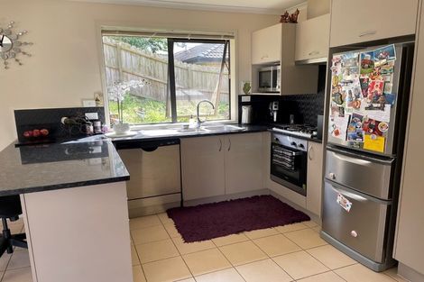 Photo of property in 9 Kumar Place, The Gardens, Auckland, 2105