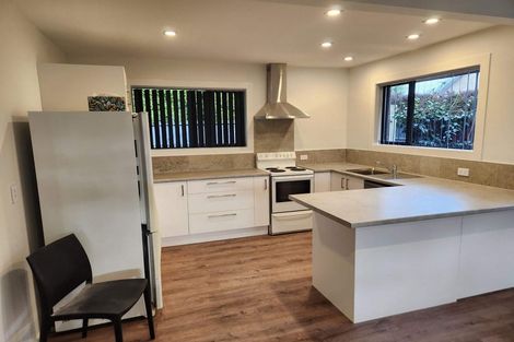 Photo of property in 96 Paparoa Street, Papanui, Christchurch, 8053