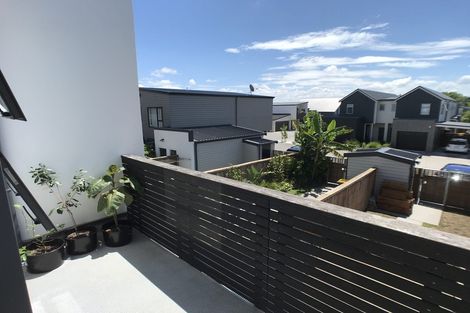 Photo of property in 174 Hobsonville Point Road, Hobsonville, Auckland, 0616