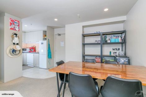 Photo of property in 2o/10 Crown Lynn Place, New Lynn, Auckland, 0600