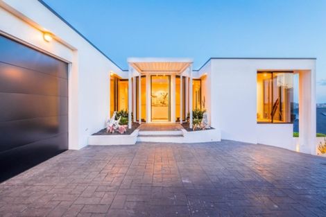 Photo of property in 114 West Hoe Heights, Orewa, 0931