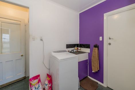 Photo of property in 16 Stout Street, Shannon, 4821