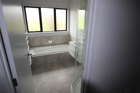 Photo of property in 37 Moira Drive, Tuakau, 2121