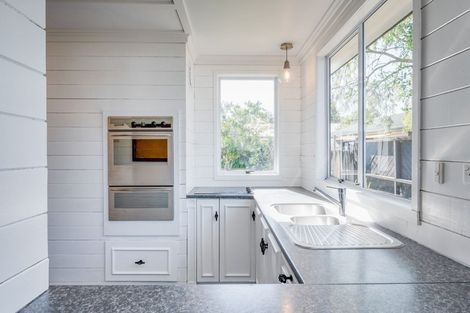 Photo of property in 42 Macfarlane Street, Hamilton East, Hamilton, 3216