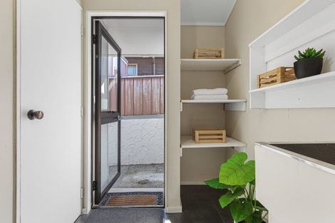 Photo of property in 2 Baycroft Avenue, Parkvale, Tauranga, 3112