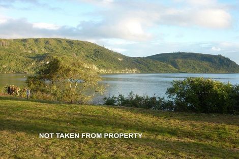 Photo of property in 18 Pukeko Way, Kinloch, Taupo, 3377