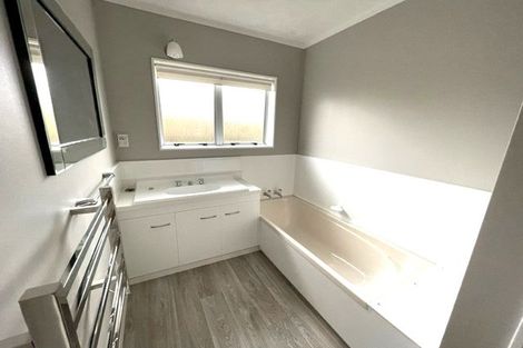 Photo of property in 58a Rugby Street, Levin, 5510