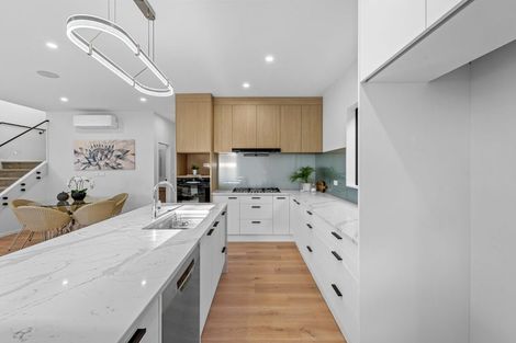 Photo of property in 10 Colum Place, Bucklands Beach, Auckland, 2014