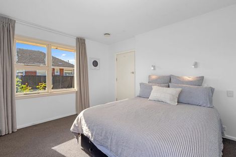 Photo of property in 15 Wingate Street, Redwood, Christchurch, 8051