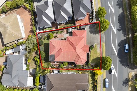 Photo of property in 64 Whitford Road, Botany Downs, Auckland, 2014