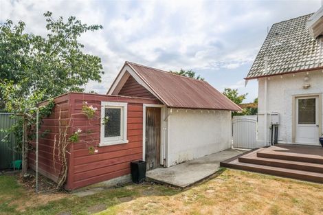 Photo of property in 34 Saint Johns Avenue, Palmerston North, 4414