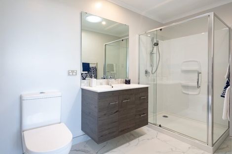 Photo of property in 85e Hobsonville Point Road, Hobsonville, Auckland, 0616