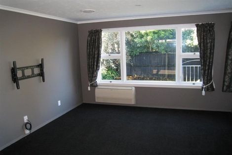 Photo of property in 4 Kyeburn Place, Avonhead, Christchurch, 8042