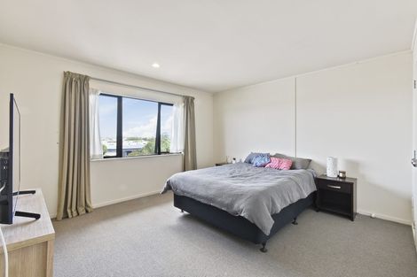 Photo of property in 6/11 Jack Conway Avenue, Manukau, Auckland, 2104