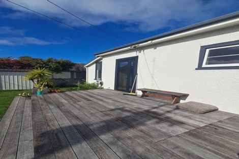 Photo of property in 96 Somerfield Street, Somerfield, Christchurch, 8024
