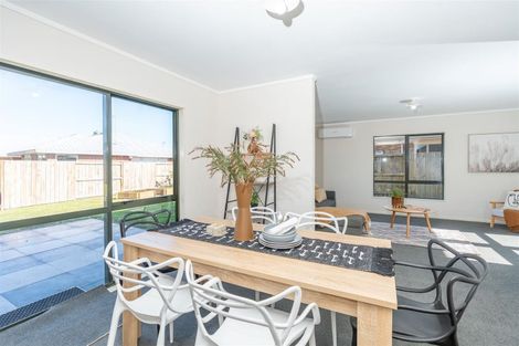 Photo of property in 3 Antrim Place, Nawton, Hamilton, 3200