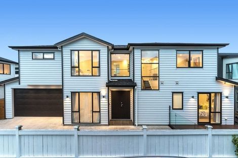Photo of property in 11 Rapunga Drive, Hobsonville, Auckland, 0616