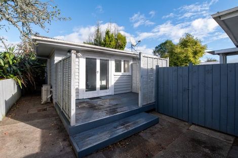 Photo of property in 30 Uta Street, Utuhina, Rotorua, 3015