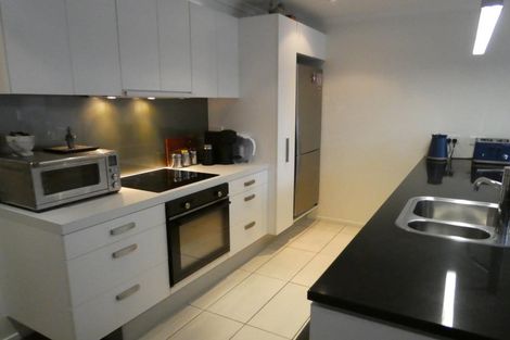 Photo of property in Bellagio Apartments, 1b/39 Taranaki Street, Te Aro, Wellington, 6011