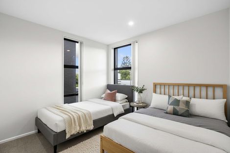 Photo of property in 15 Battalion Drive, Papakura, 2110