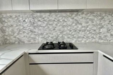 Photo of property in 7 Liban Place, Massey, Auckland, 0614