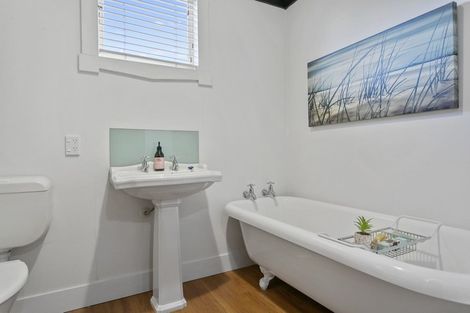 Photo of property in 6 Grosvenor Street, Cambridge, 3434