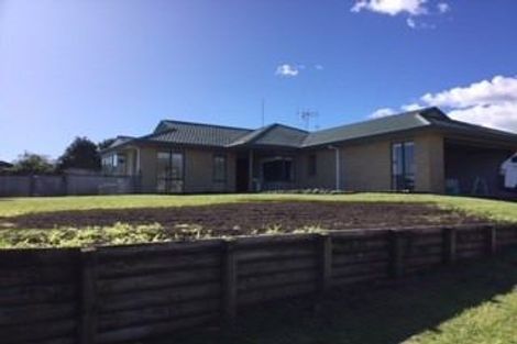 Photo of property in 5 Molyneux Place, Welcome Bay, Tauranga, 3112
