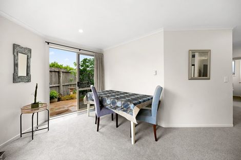 Photo of property in 10 Taylor Terrace, St Andrews, Hamilton, 3200