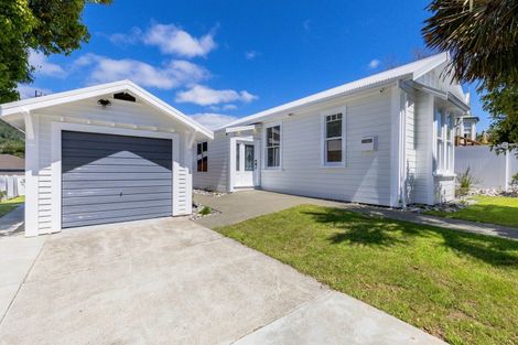 Photo of property in 9 Emano Street, Toi Toi, Nelson, 7010