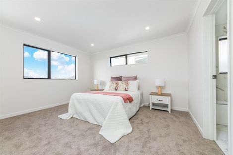Photo of property in 45 Drumconnell Drive, Flat Bush, Auckland, 2019