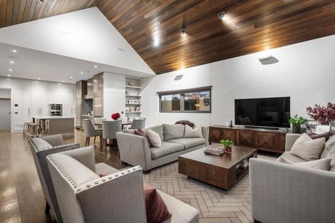 Photo of property in 62 Foster Road, Kumeu, 0891