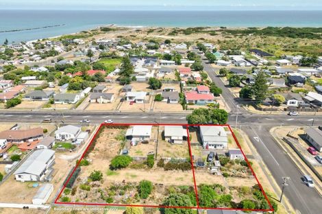 Photo of property in 12-16 Cornfoot Street, Castlecliff, Wanganui, 4501